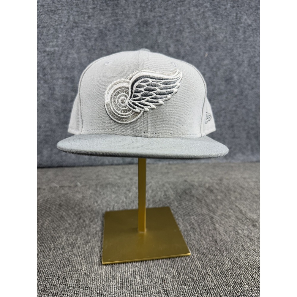 Detroit Red Wings Hat Cap Fitted Mens 7 3/8 Gray NHL Hockey New Era 59FIFTY